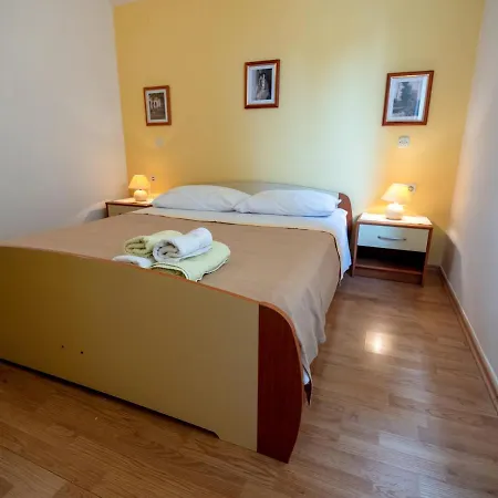 Rab 14515b Apartmán Banjol