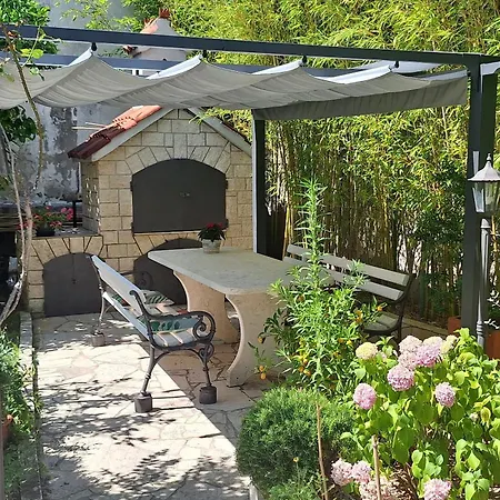 Rab 14515b Apartmán